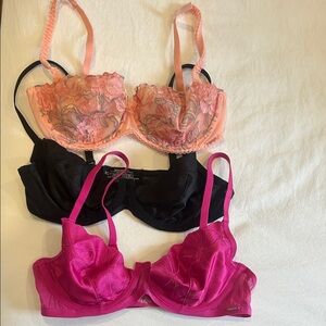 La vie en rose bra bundle 3 bras 36C